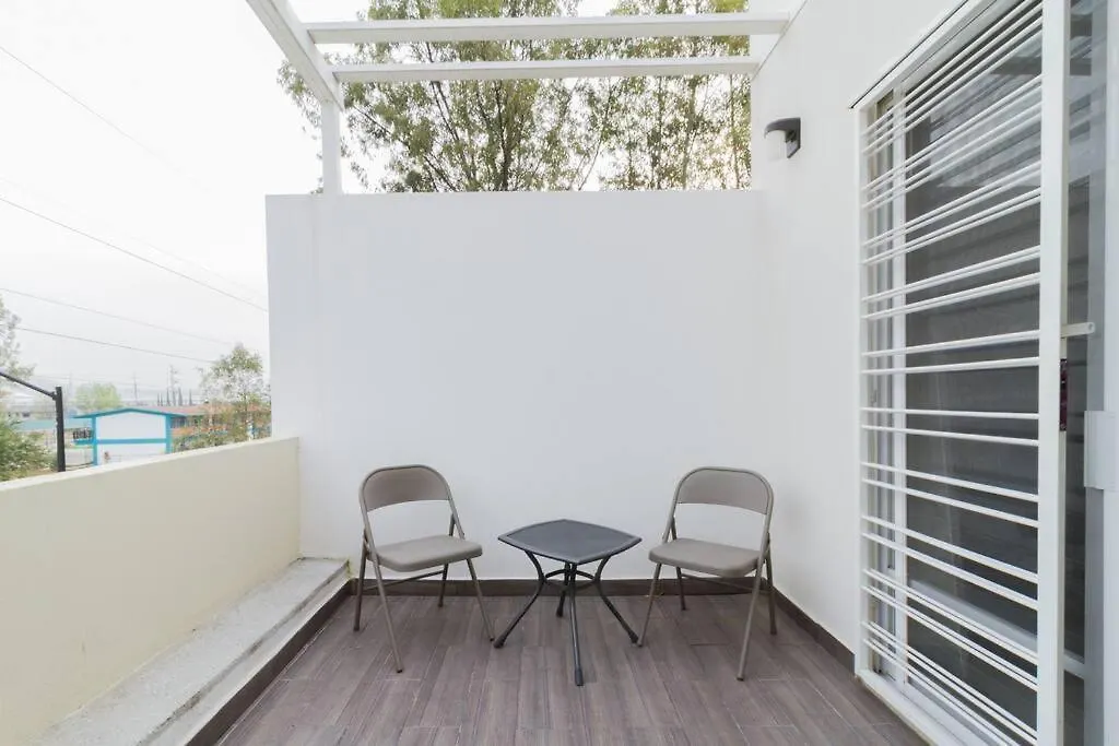 גואדלחארה Casa Para Grupos Grandes Por El Iteso בית נופש